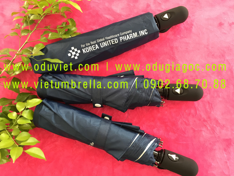 xưởng sản xuất ô dù cầm tay in logo quảng cáo